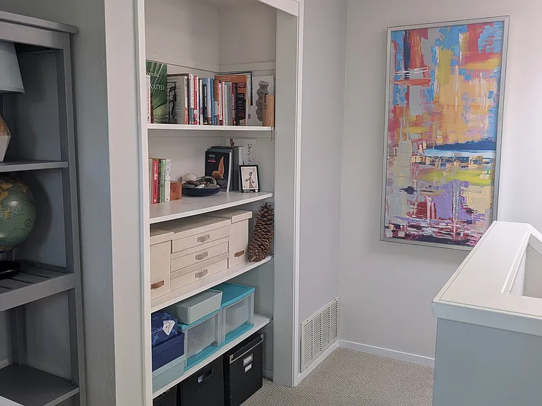 3rd floor, 3rd bedroom / office