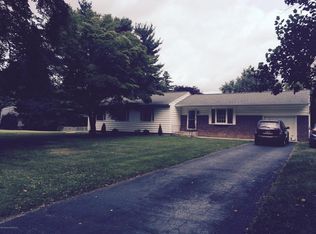 7 Wyckham Rd, Tinton Falls, NJ 07724