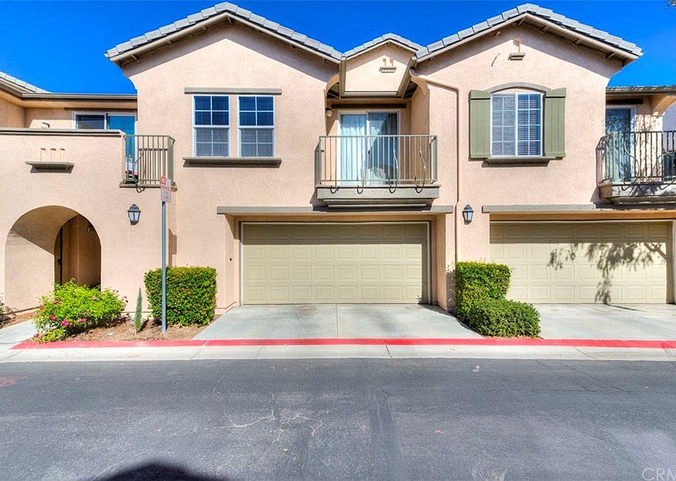 1st image of 31816 Delfina Way