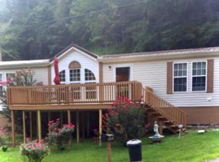 245 Lower Holw, Betsy Layne, KY 41605