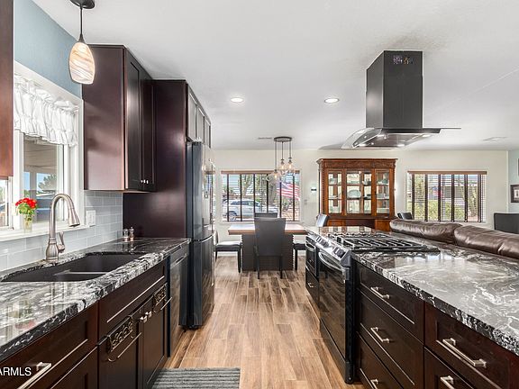 3rd image of 843 S 82nd Way