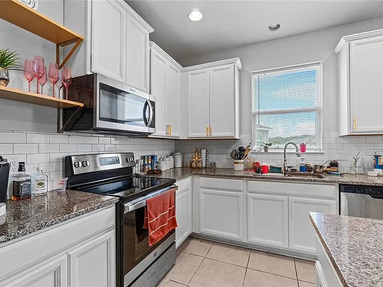 2621 Glenrock Ct — Photo 8