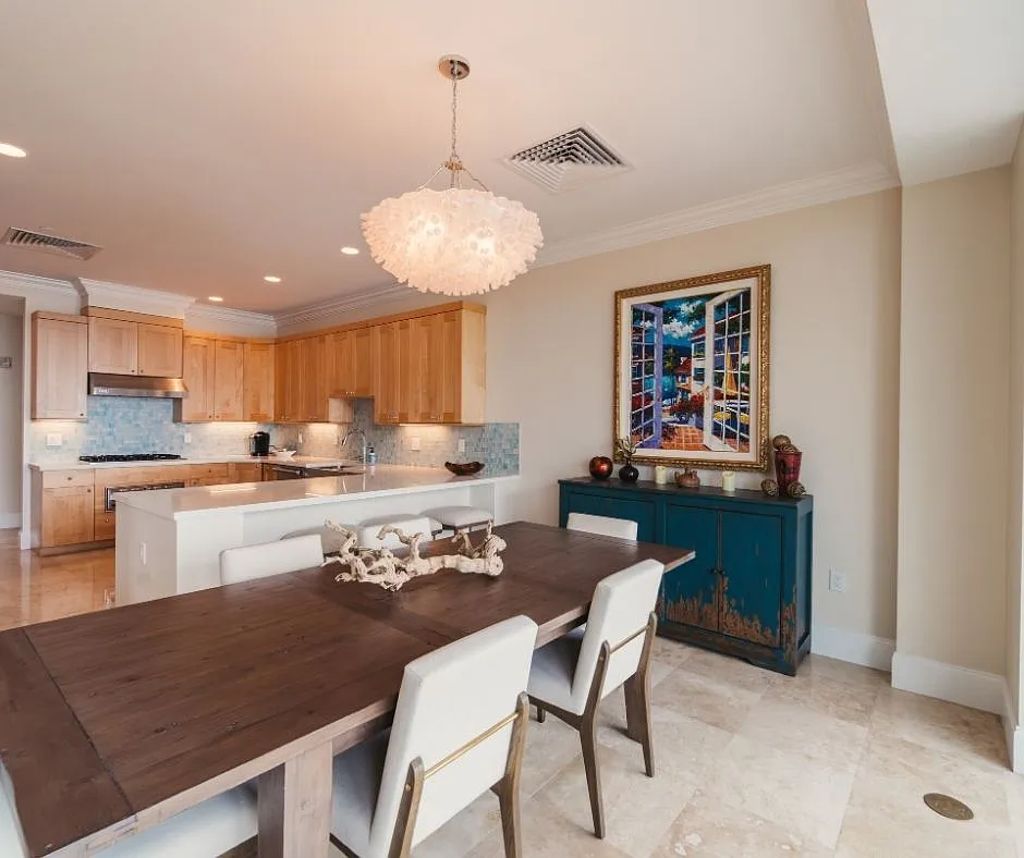 2 bed, 2.5 bath, 2792 sqft, $14,000 — Photo 4