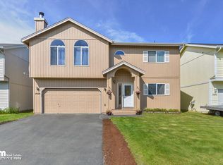 7850 Crescent Hill Cir, Anchorage, AK 99507