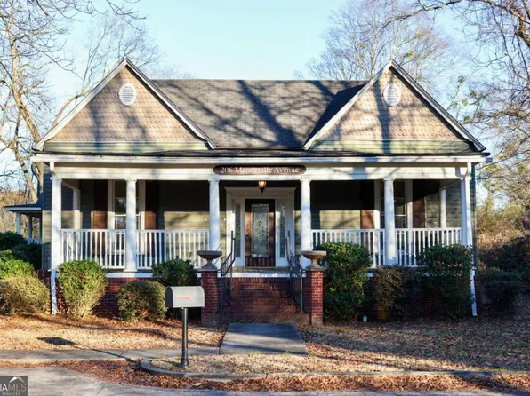 206 Mandeville Ave, Carrollton, GA 30117