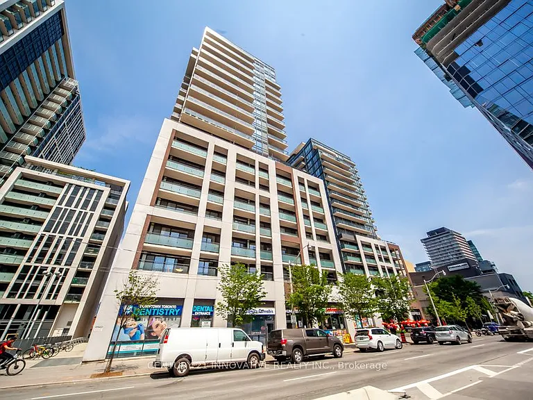 460 Adelaide St E #2023 — Photo 6