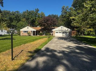 816 Ludwig Park Dr, Fort Wayne, IN 46825