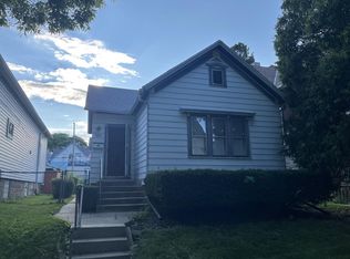 1311 S 21st St, Milwaukee, WI 53204