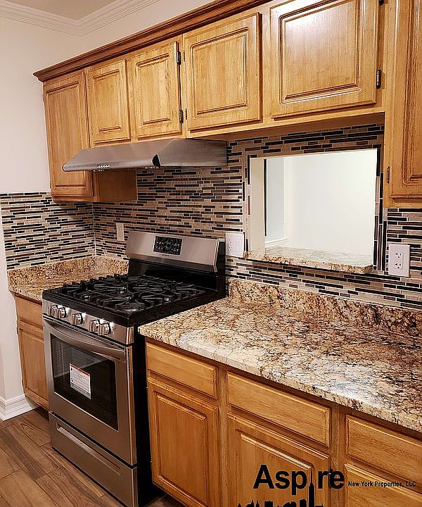 1st image of 1949 1st Ave Unit 4B