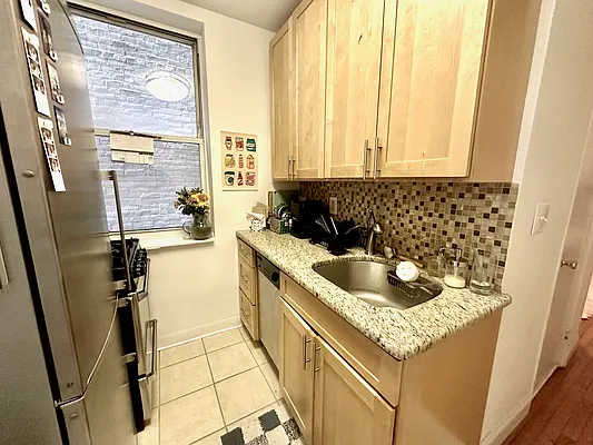 Rented by Corcoran | media 12