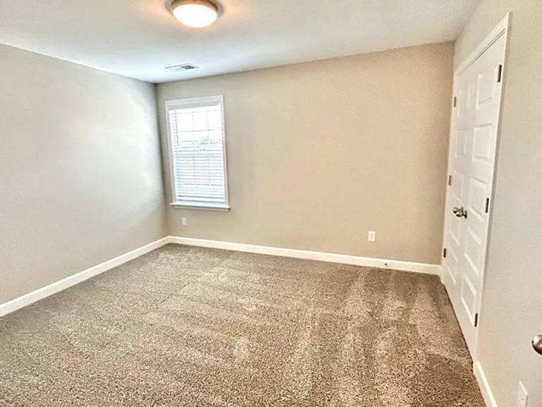 8739 Kennesaw Dr E — Photo 9