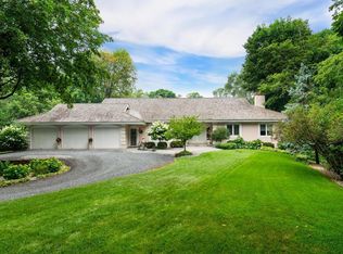 18250 Shavers Ln, Wayzata, MN 55391