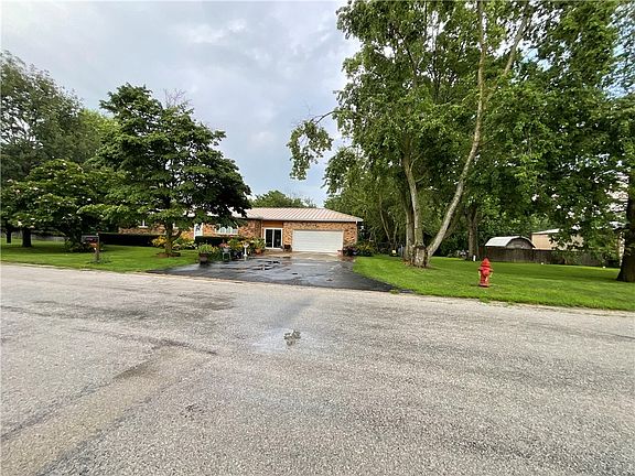 4th image of 3 Highland Dr