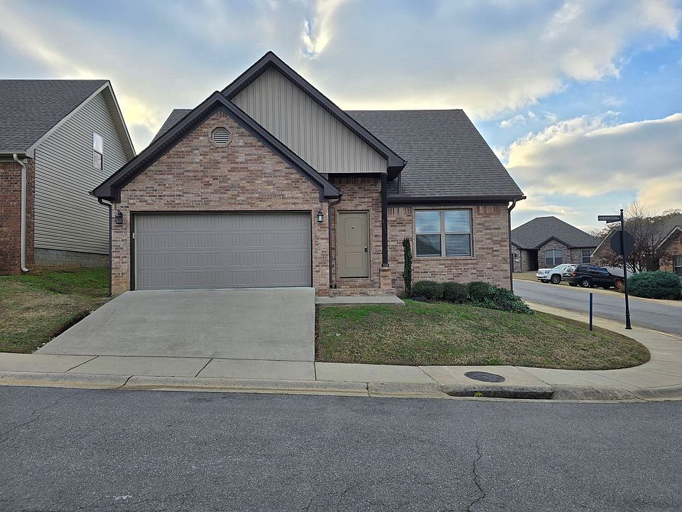 1st image of 3368 Garden Club Dr
