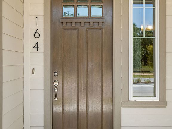 4th image of 164 Adelton Blvd