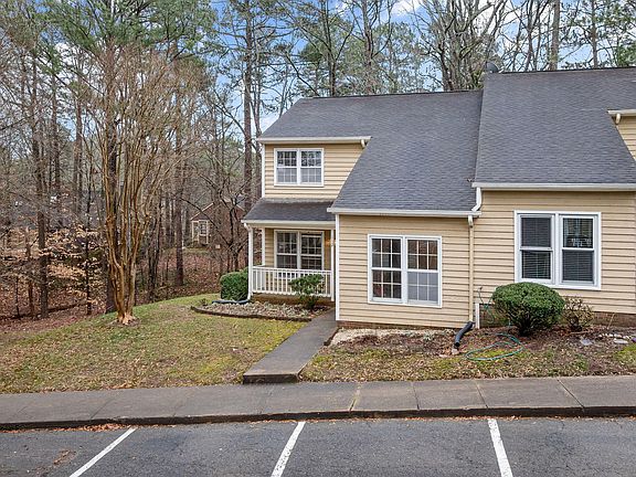 2nd image of 112 Shady Spring Pl
