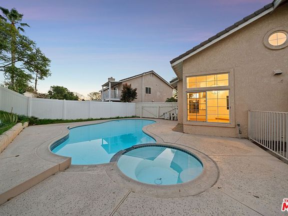 4th image of 1233 Equinox Way