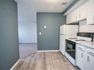 545 E Erie Ave APT 303, Lorain, OH 44052