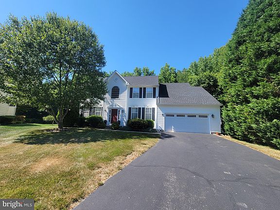 2nd image of 6 Terwood Ct