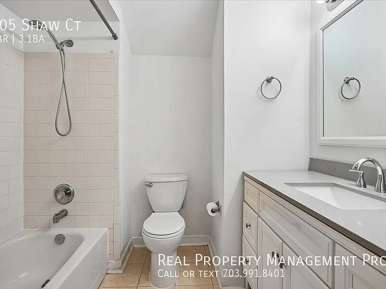 905 Shaw Ct — Photo 17