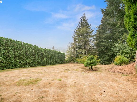 3rd image of 14404 NE 186th Ave