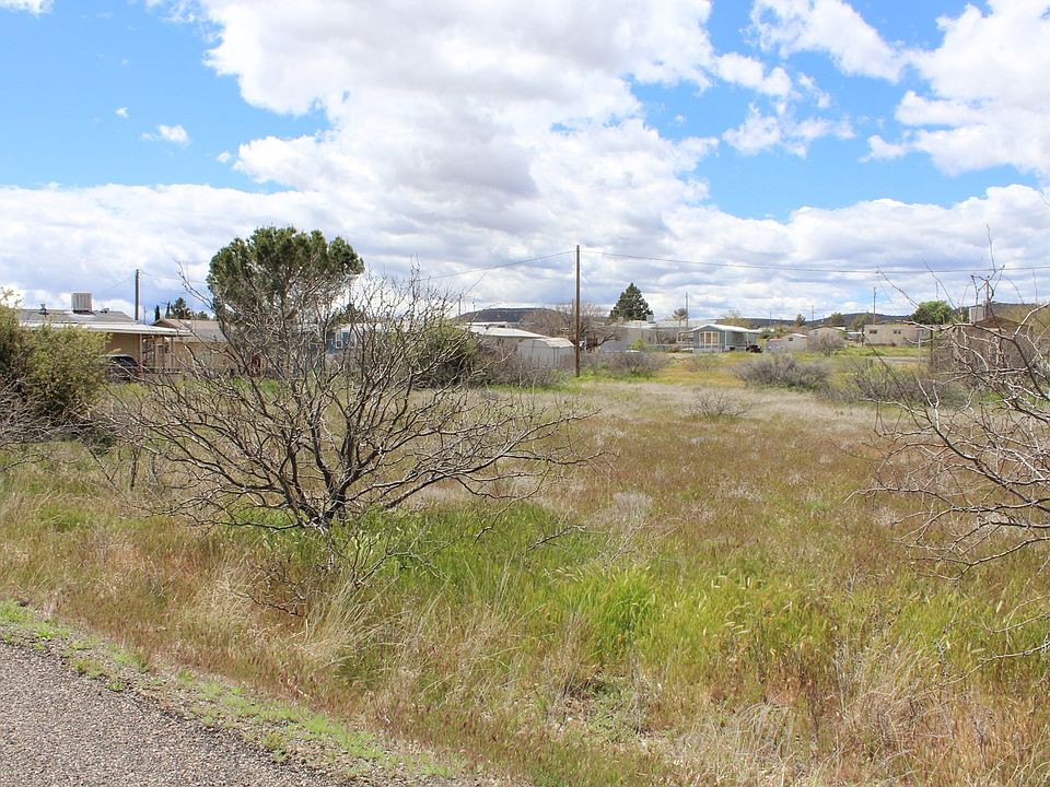 1st image of 20558 E Sunset Ln