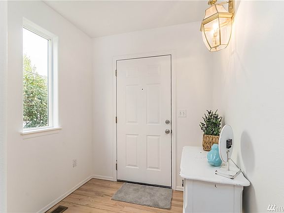 4th image of 3122 Parkside Cir NE