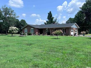 3 Brock Ln, Murphysboro, IL 62966