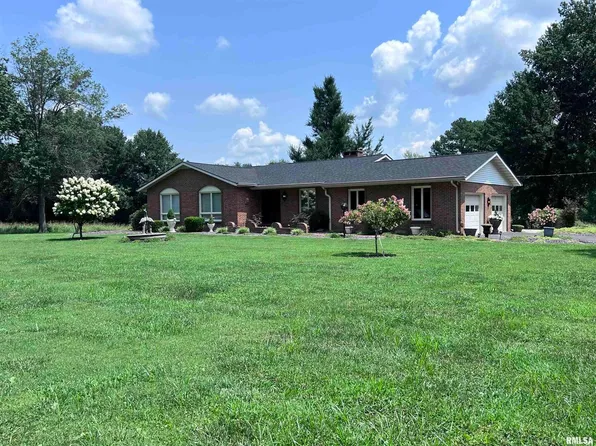 3 Brock Ln, Murphysboro, IL 62966