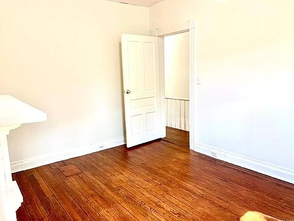4th image of 317 S Laurel St