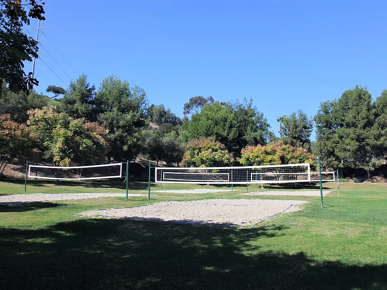 10362 Wateridge Cir #326 — Photo 6