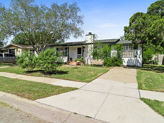 2nd image of 1005 Shiels Drive