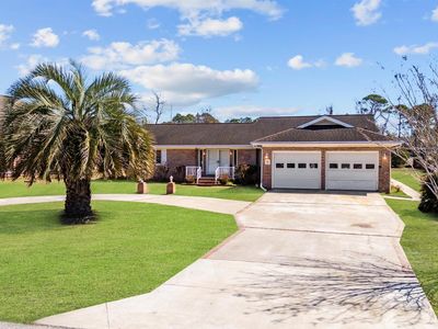 1463 Gibson Ave., Surfside Beach, SC, 29575