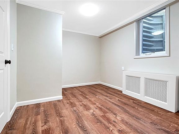 2nd image of 449 Ellendale Ave Floor 2