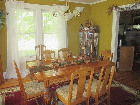 4th image of 1017 Moreau Dr