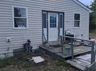 745 Fletcher Rd, Beaver, PA 15009