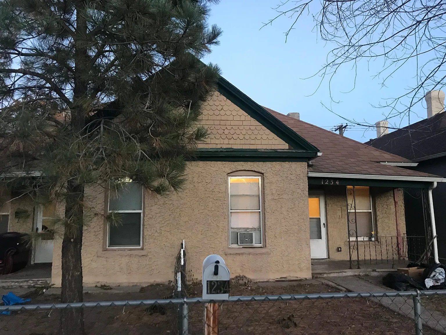 2 bed, 830 sqft, $1,100 — Photo 2