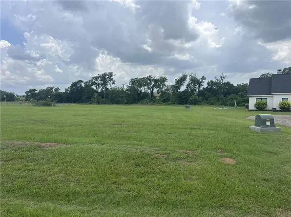 LOT 28 Century Ter, Brenham, TX 77833
