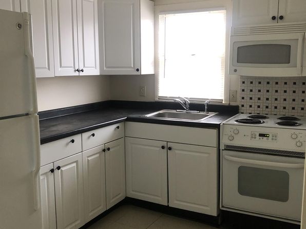 20 Adams St #6
