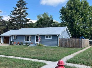 828 E Everett St, Oneill, NE 68763