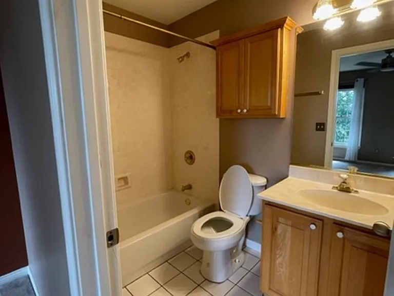 12023 Willingham Dr — Photo 36
