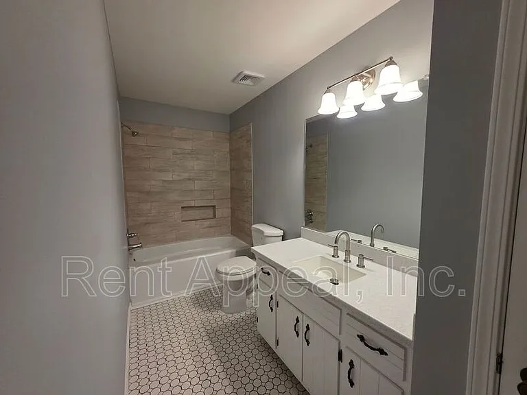 102 Park Place Dr — Photo 8