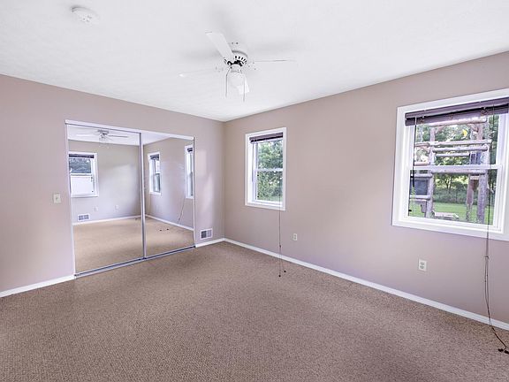 5th image of 1148 York St #1