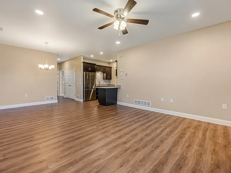3454 Ammon Dr — Photo 9
