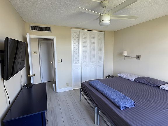3rd image of 3475 N Country Club Dr APT 702