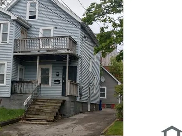 15786 Mandalay Ave, Cleveland, OH 44110