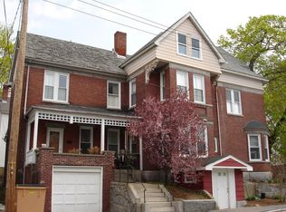 58 Oliver St, Fitchburg, MA 01420
