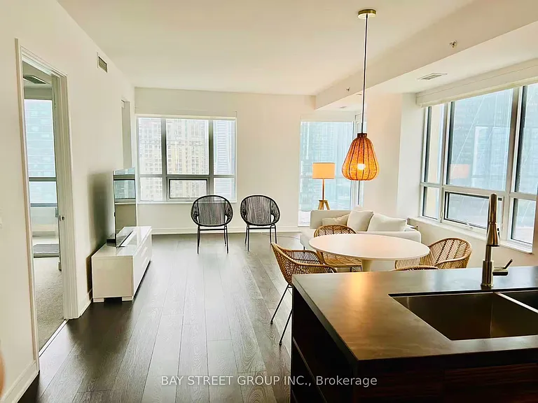 88 Scott St #2009 — Photo 11