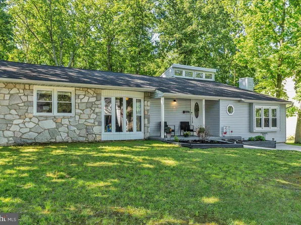 203 Georgetown Rd, Turnersville, NJ 08012