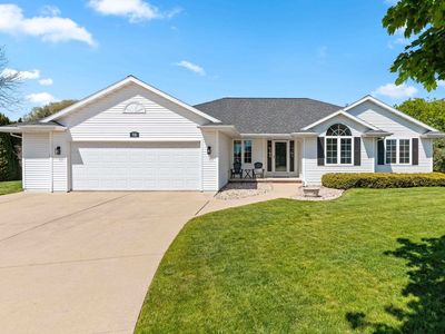715 Hickory Valley Ct, De Pere, WI, 54115